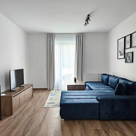 Brick House アパート ポプラト